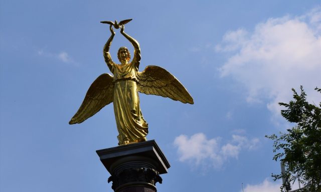 Памятник «Добрый Ангел мира»